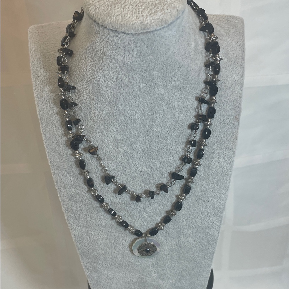 Old Navy Black Silver Tone 2 Strand Beaded Necklace Stone, Acrylic, Mother Pearl